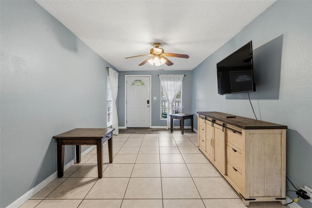 1171 HIGHLAND COURT N, ST PETERSBURG, FL 33701 — zdjęcie 3