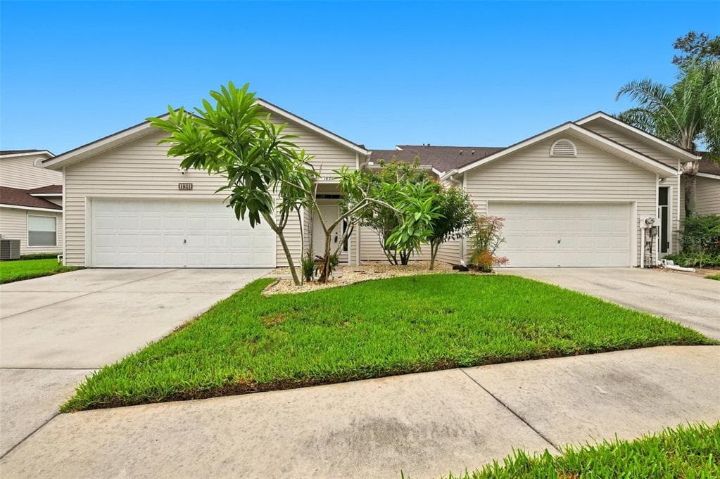 1821 LAKE HERON DRIVE, LUTZ, FL 33549
