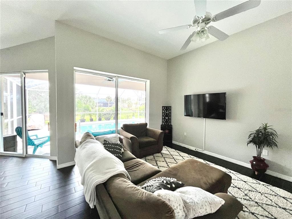 1268 W HILLSBOROUGH BOULEVARD, NORTH PORT, FL 34288 — zdjęcie 4