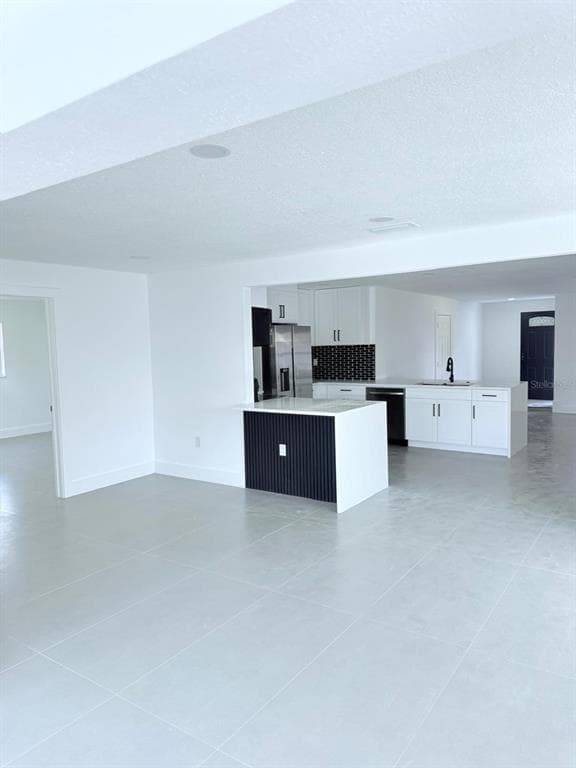 720 CAPRI BOULEVARD, ST PETERSBURG, FL 33706 — zdjęcie 4