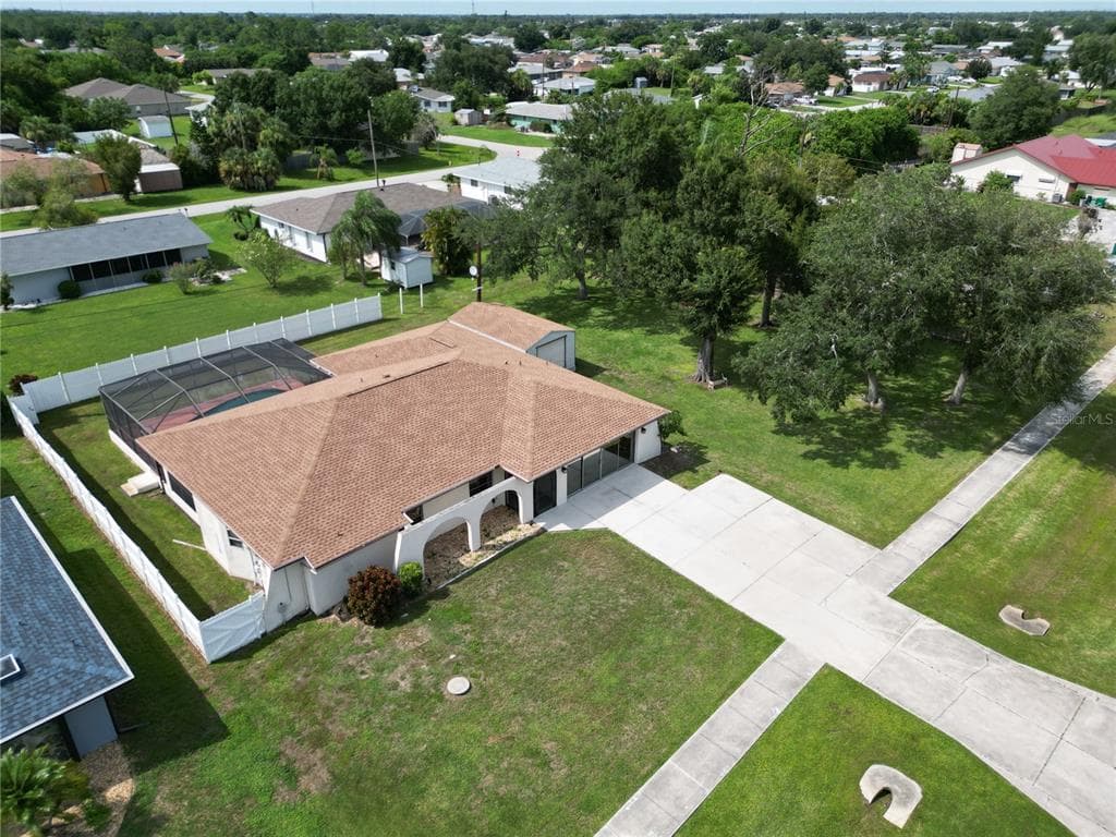 19842 MIDWAY BLVD, PORT CHARLOTTE, FL 33948 — zdjęcie 5