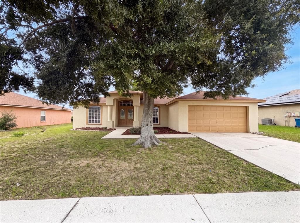 1038 HIGHLAND CREST CIRCLE, LAKE WALES, FL 33853