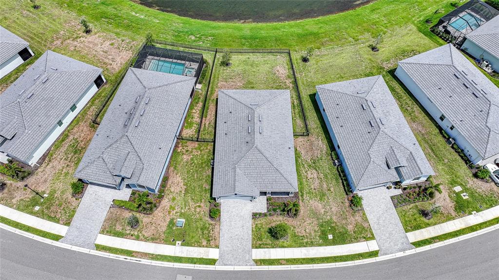 8268 SHORE LAKE DRIVE, ENGLEWOOD, FL 34224 — zdjęcie 3