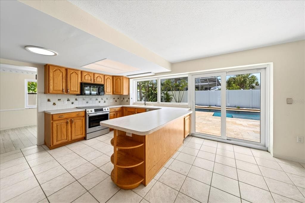 230 N TESSIER DRIVE, ST PETE BEACH, FL 33706 — zdjęcie 3