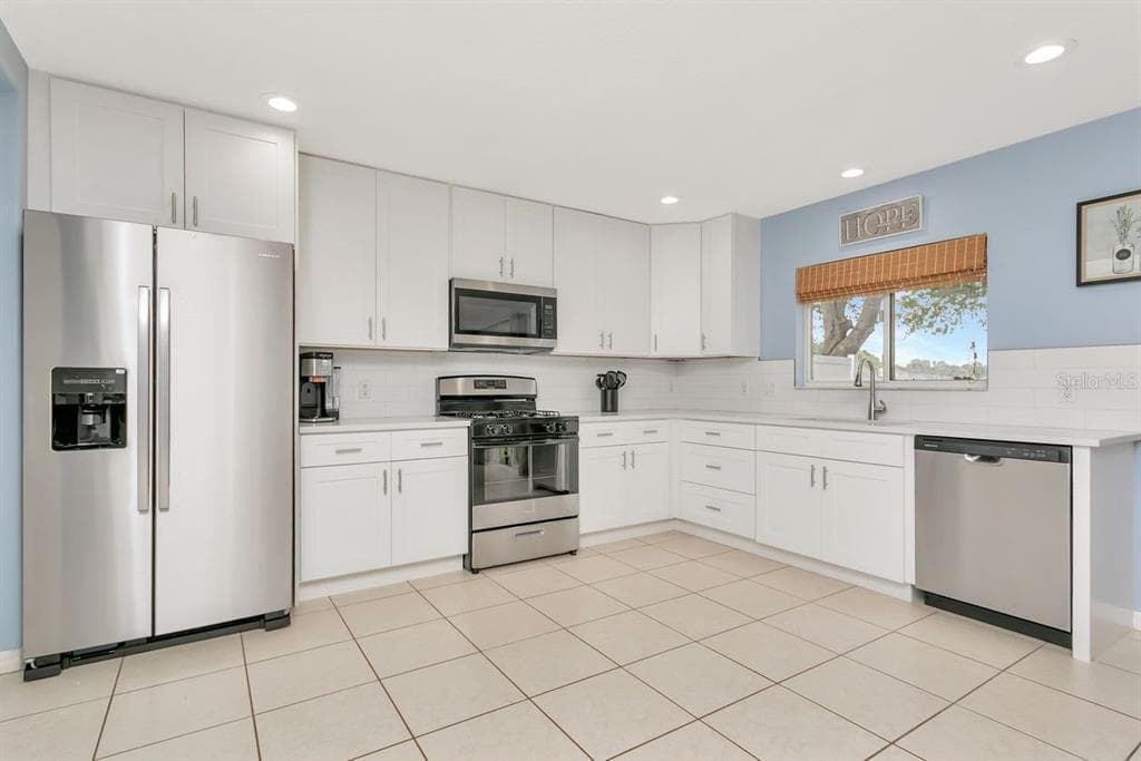 6818 WATERTON DRIVE, RIVERVIEW, FL 33578 — zdjęcie 5