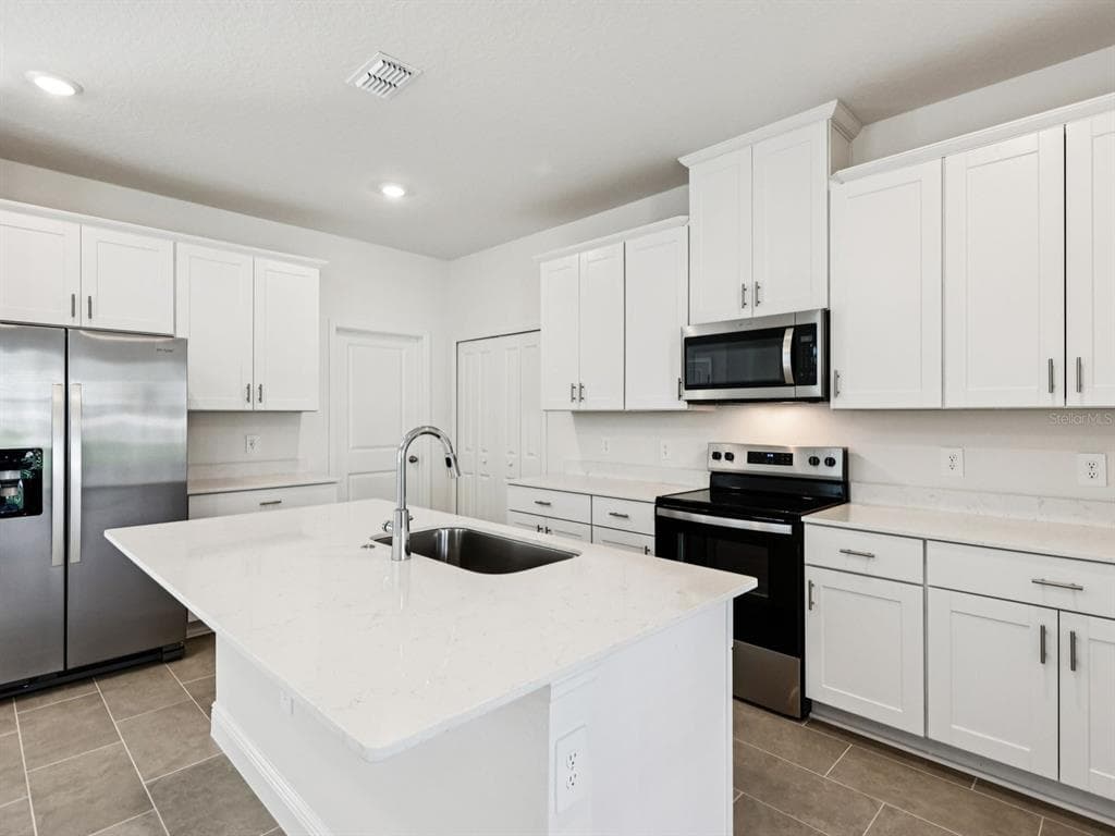 2186 WILDBERRY WAY, MINNEOLA, FL 34715 — zdjęcie 4