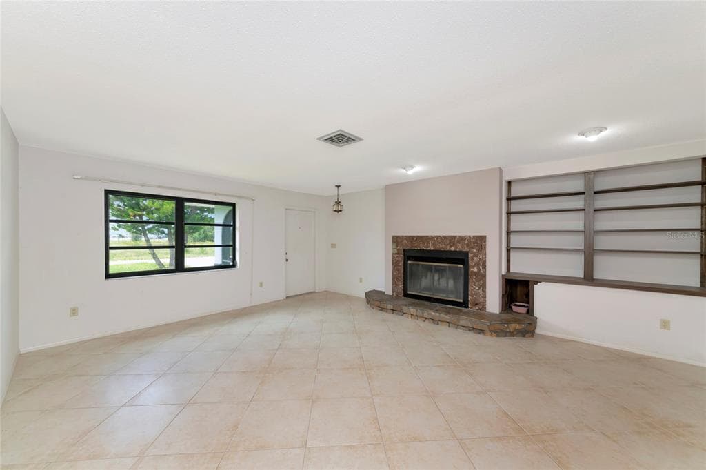 11910 SARAGOSSA LANE, NORTH PORT, FL 34287 — zdjęcie 5