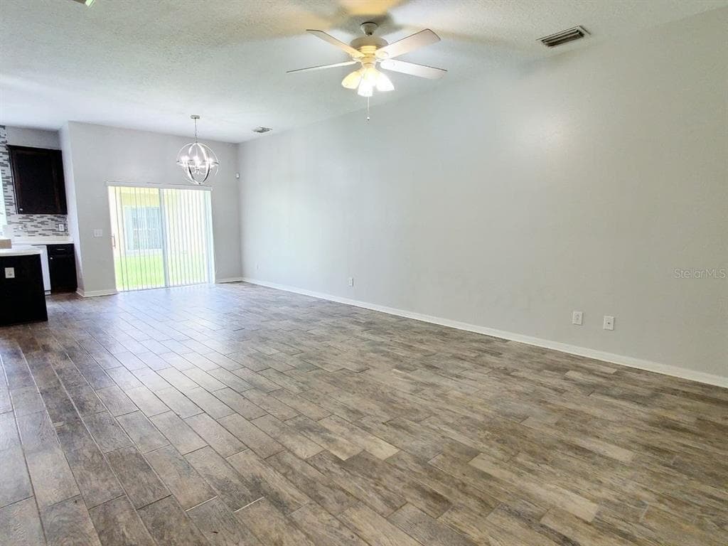 17532 HUGH LANE, LAND O LAKES, FL 34638 — zdjęcie 3