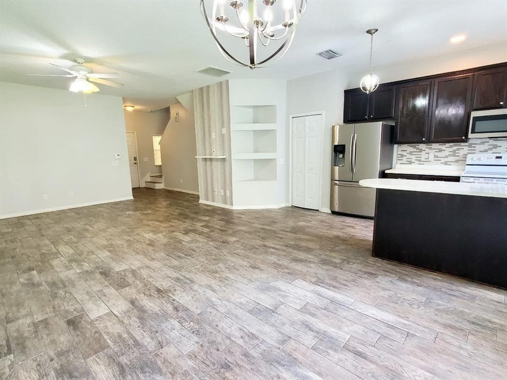17532 HUGH LANE, LAND O LAKES, FL 34638 — zdjęcie 5