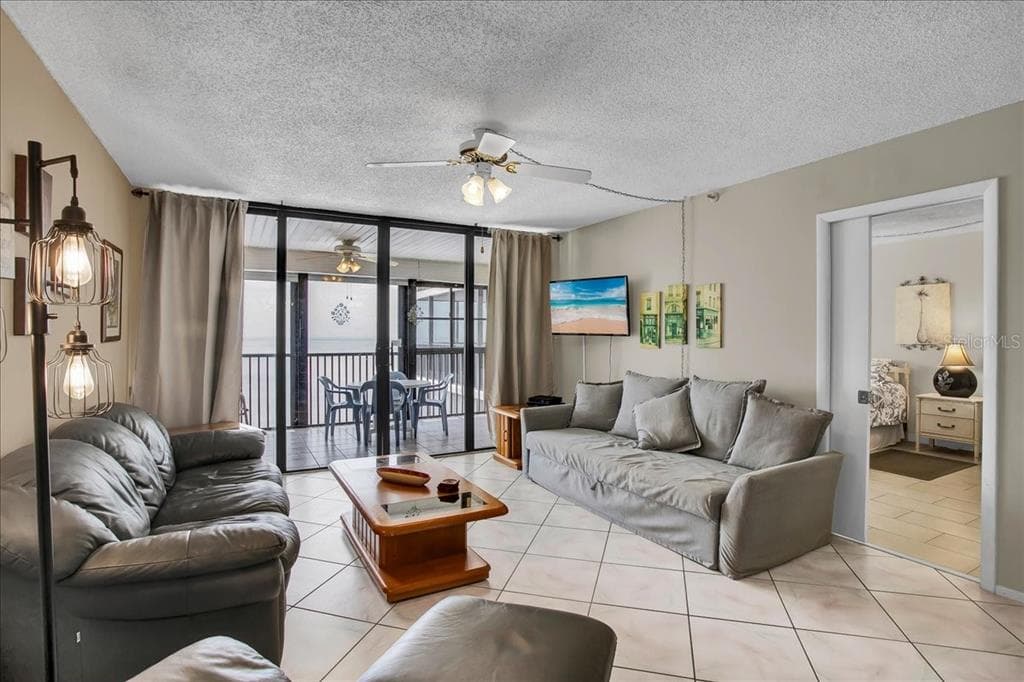 15462 GULF BOULEVARD # 903, MADEIRA BEACH, FL 33708 — zdjęcie 4