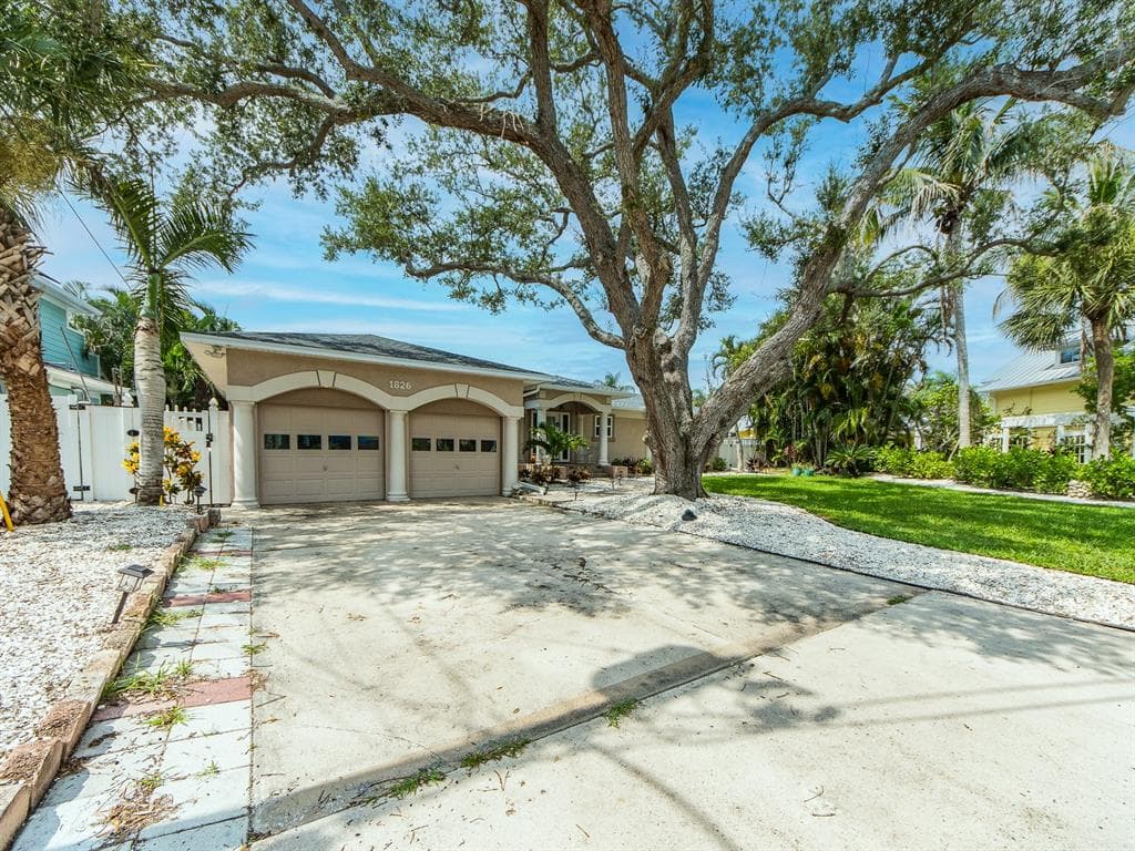 1826 VENETIAN POINT DRIVE, CLEARWATER, FL 33755 — zdjęcie 2