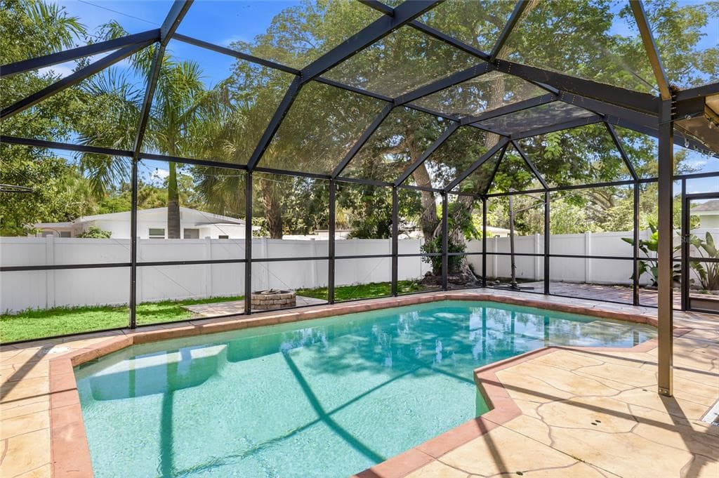 2324 TEMPLE STREET, SARASOTA, FL 34239 — zdjęcie 2