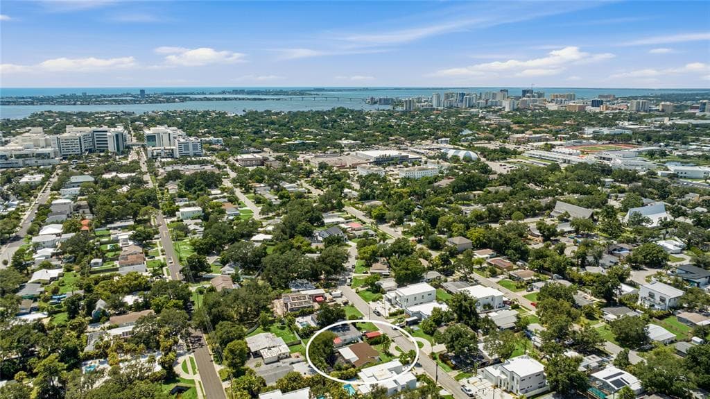 2324 TEMPLE STREET, SARASOTA, FL 34239 — zdjęcie 3