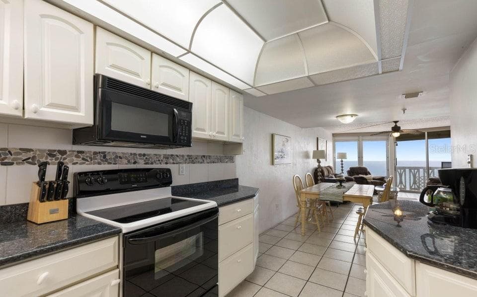 1051 OCEAN SHORE BOULEVARD # 1404, ORMOND BEACH, FL 32176 — zdjęcie 5