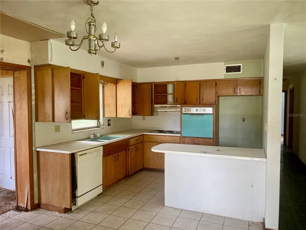 2033 VOLTAIRE STREET, LAKELAND, FL 33801 — zdjęcie 3