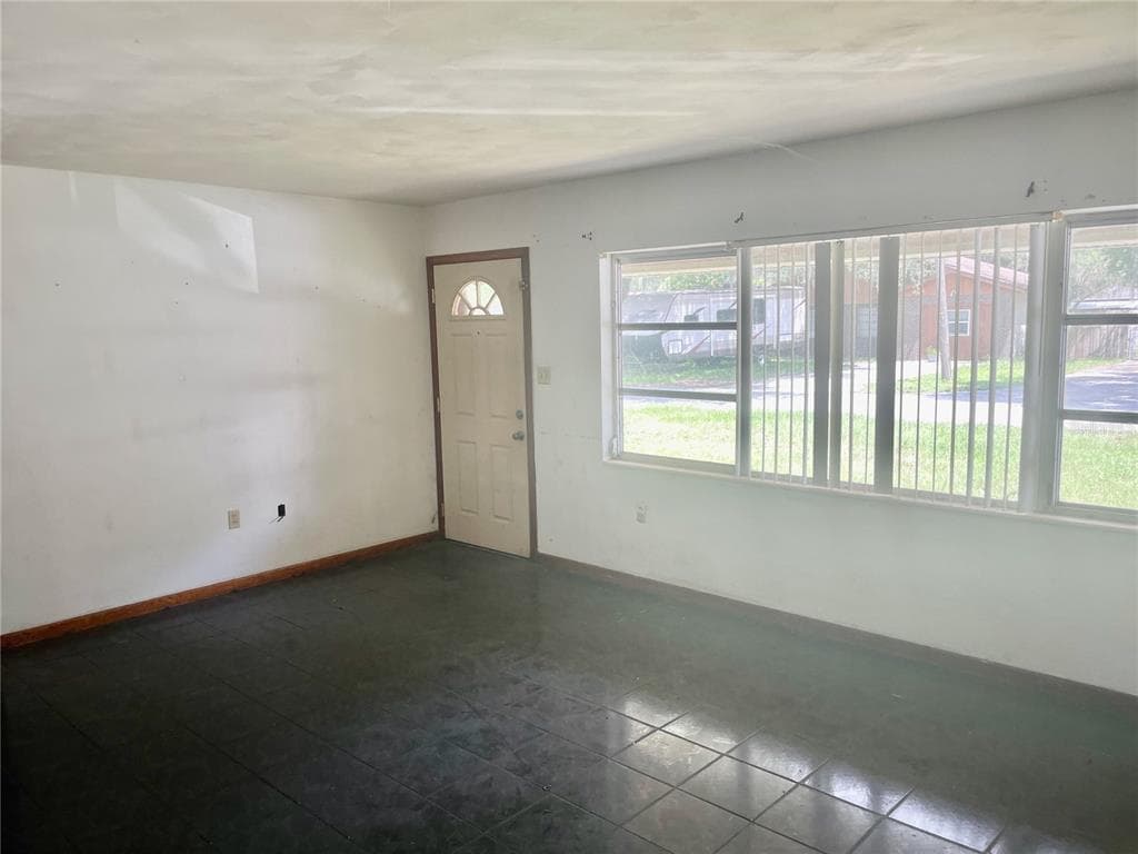 2033 VOLTAIRE STREET, LAKELAND, FL 33801 — zdjęcie 4