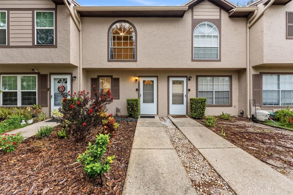 2350 FLETCHERS POINT CIRCLE, TAMPA, FL 33613 — zdjęcie 3