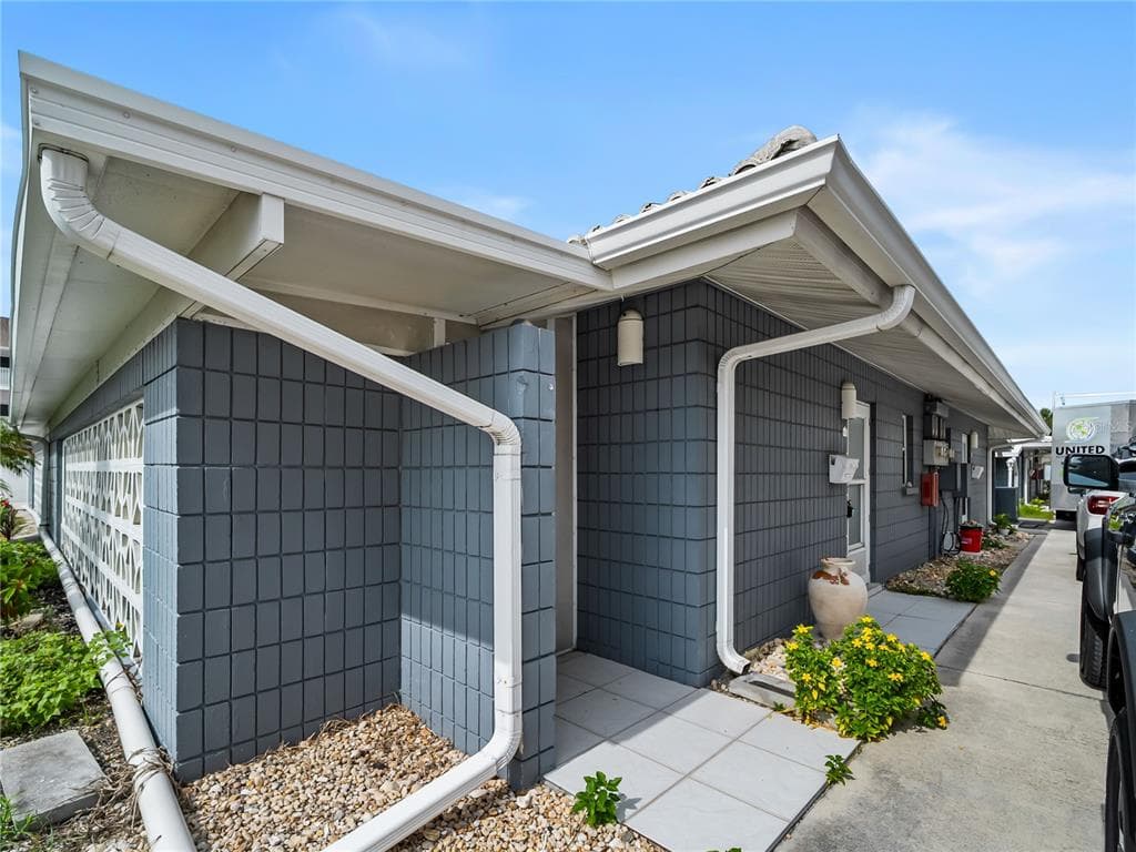 1205 TARPON CENTER DRIVE # C1, VENICE, FL 34285 — zdjęcie 2