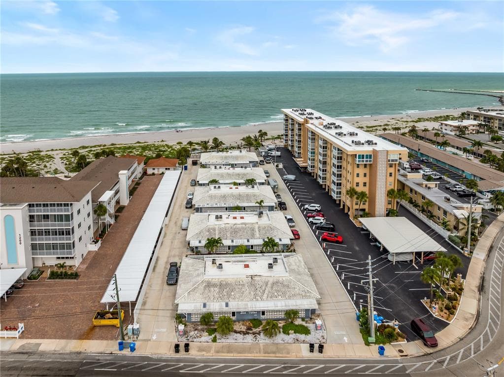 1205 TARPON CENTER DRIVE # C1, VENICE, FL 34285