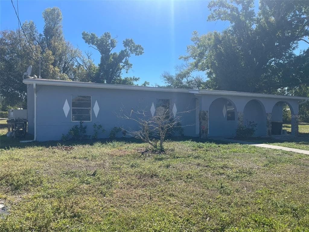 525 E HELEN AVENUE, PUNTA GORDA, FL 33950 — zdjęcie 2