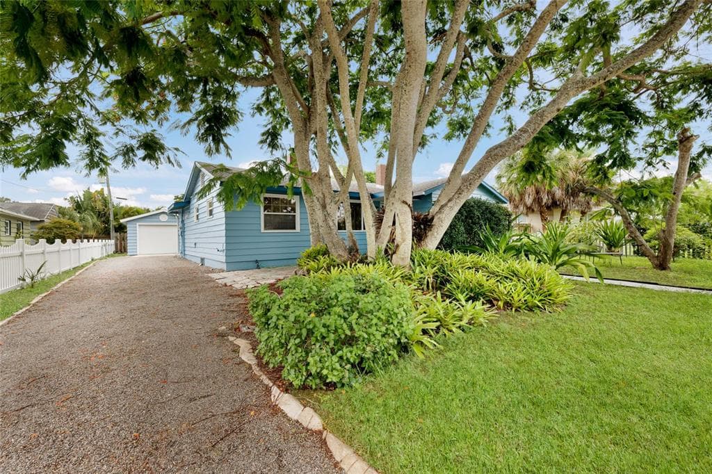 2070 HYDE PARK STREET, SARASOTA, FL 34239 — zdjęcie 2