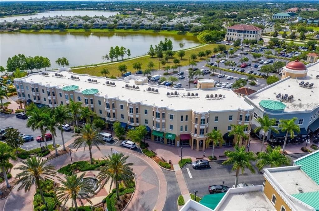 8111 LAKEWOOD MAIN STREET # 307, LAKEWOOD RANCH, FL 34202