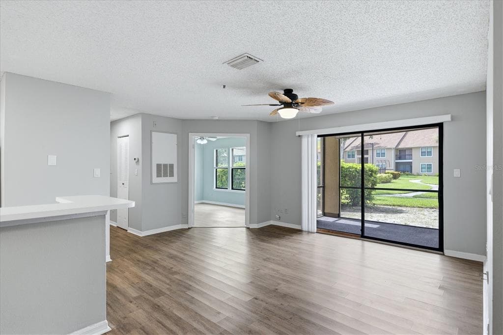 4057 CROCKERS LAKE BOULEVARD # 16, SARASOTA, FL 34238 — zdjęcie 2