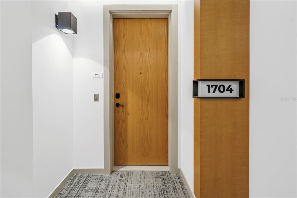 777 3RD AVENUE N # 1704, ST PETERSBURG, FL 33701
