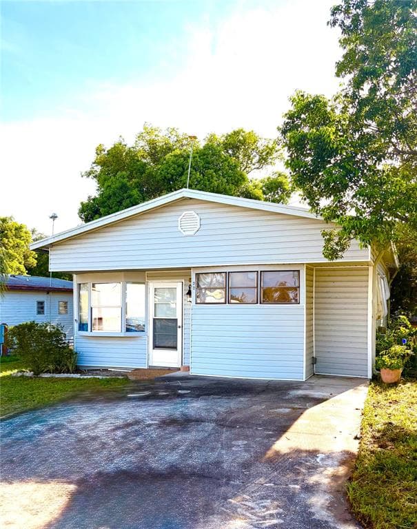 22 WOODRUFF WAY, LAKE WALES, FL 33898
