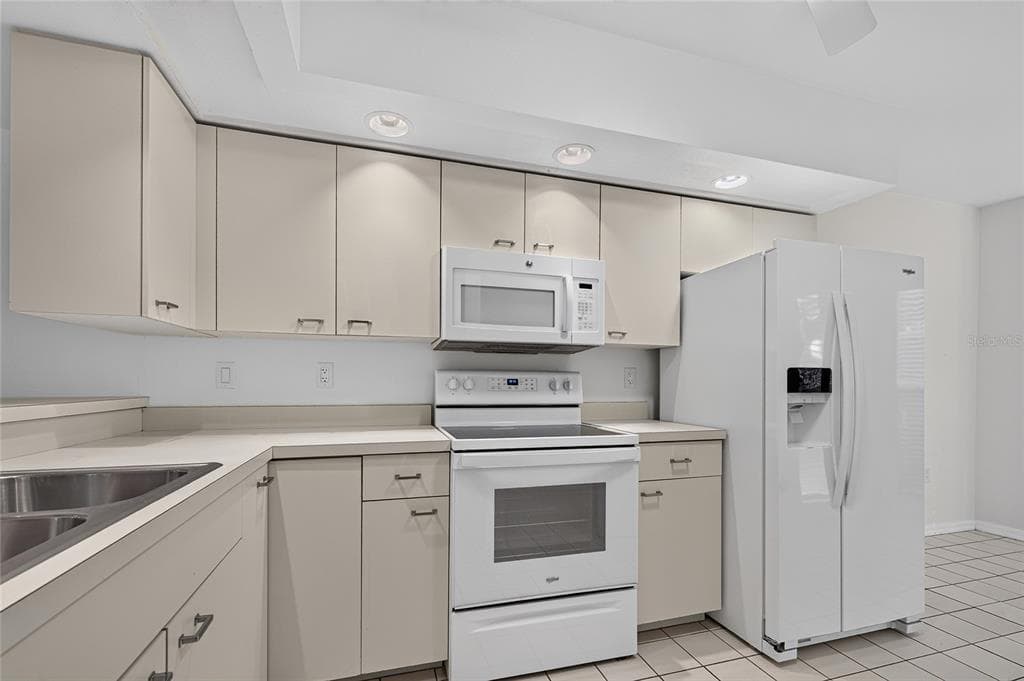 840 BIRD BAY DRIVE W # 104, VENICE, FL 34285 — zdjęcie 5