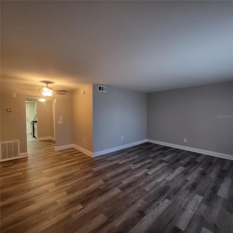911 WASHINGTON AVENUE # 218, LARGO, FL 33770 — zdjęcie 2