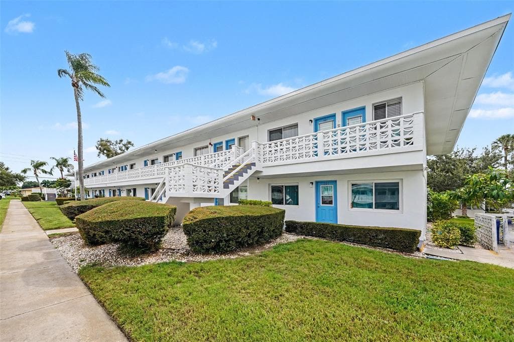 8555 112TH STREET N # 204, SEMINOLE, FL 33772 — zdjęcie 4