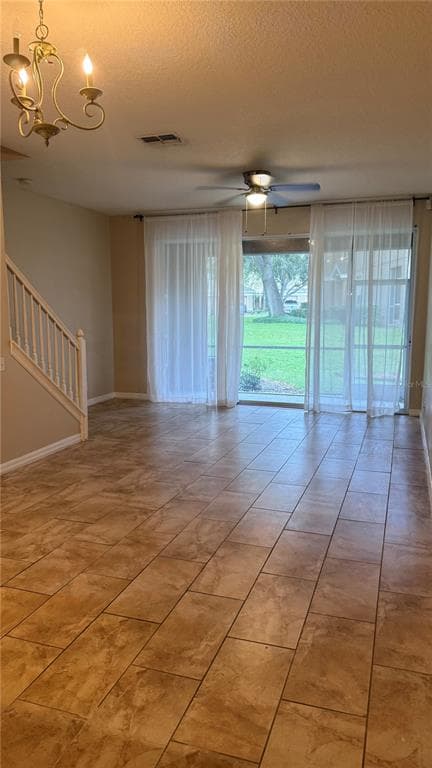 4135 BISMARCK PALM DRIVE, TAMPA, FL 33610 — zdjęcie 3