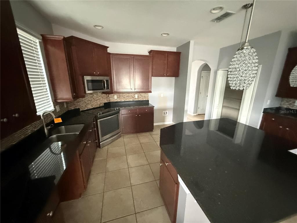 1890 ALTAVISTA CIRCLE, LAKELAND, FL 33810 — zdjęcie 4