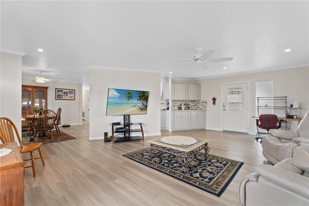 808 53RD AVENUE E # 18, BRADENTON, FL 34203 — zdjęcie 4