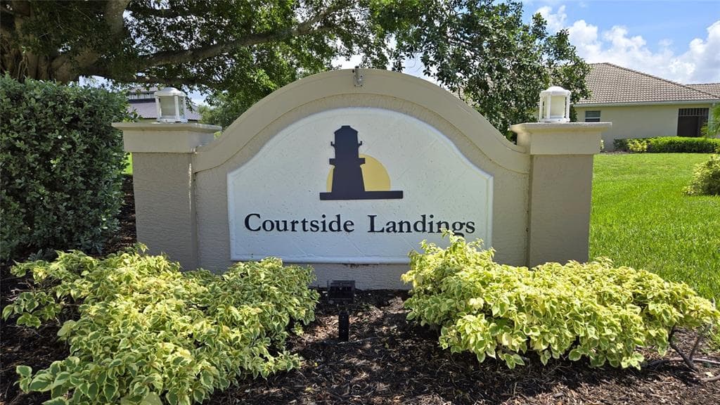 17900 COURTSIDE LANDINGS CIRCLE, PUNTA GORDA, FL 33955