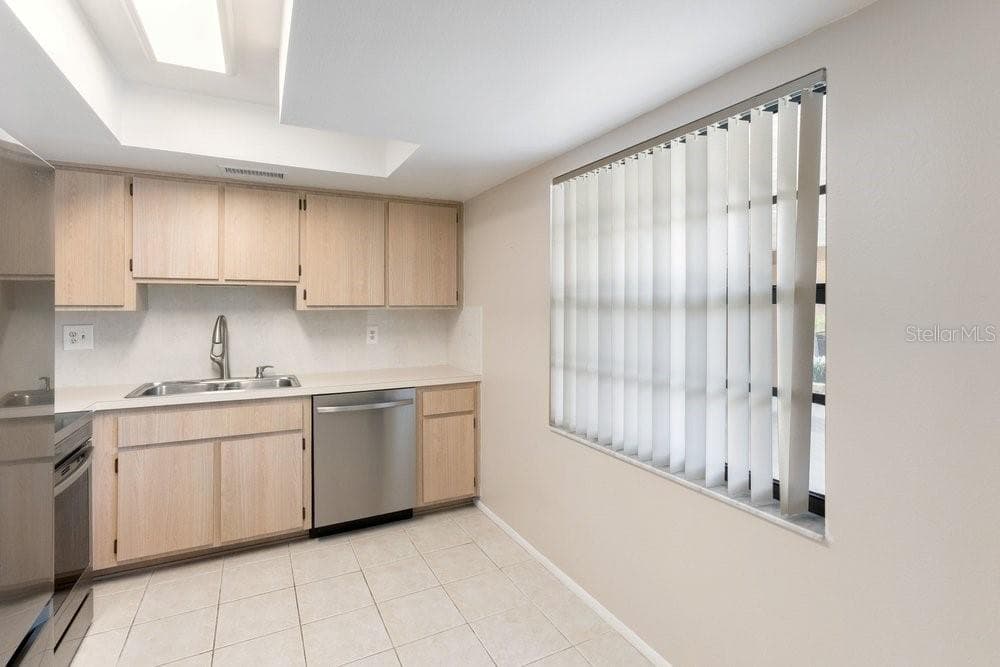 9224 KEYES PLACE, NEW PORT RICHEY, FL 34655 — zdjęcie 3