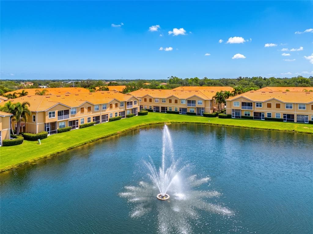 3426 PARKRIDGE CIRCLE # 34-105, SARASOTA, FL 34243 — zdjęcie 2