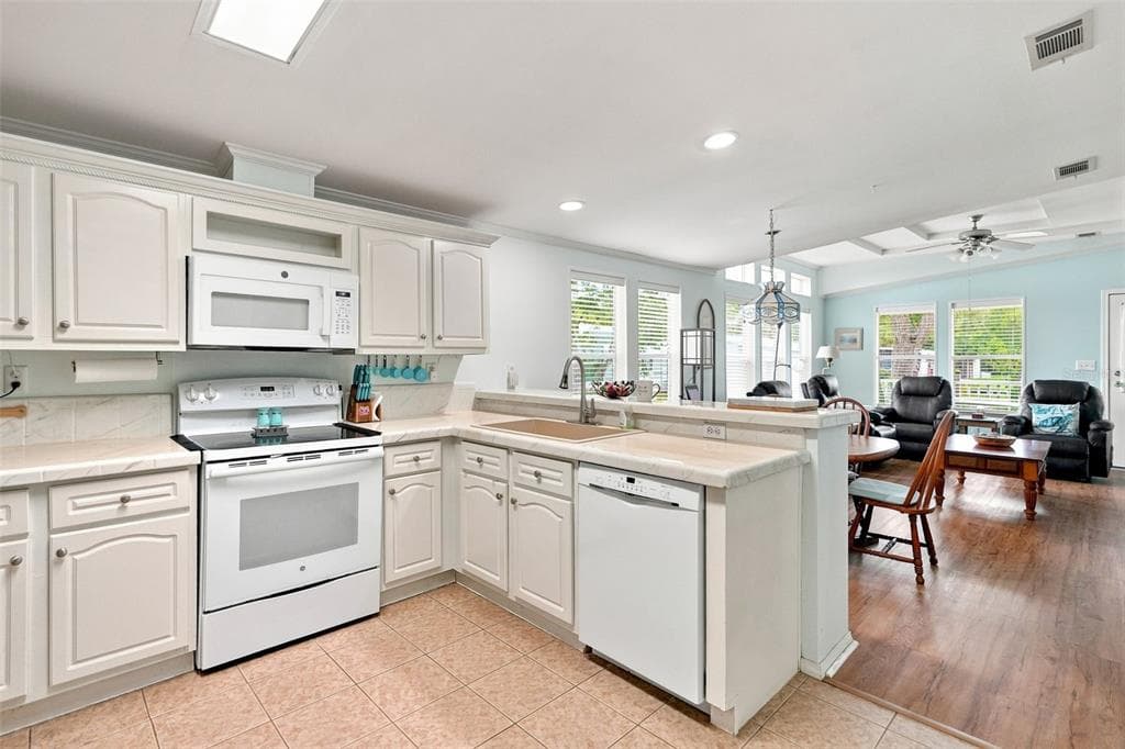 5072 BUCCANEER BOULEVARD, SPRING HILL, FL 34607 — zdjęcie 4