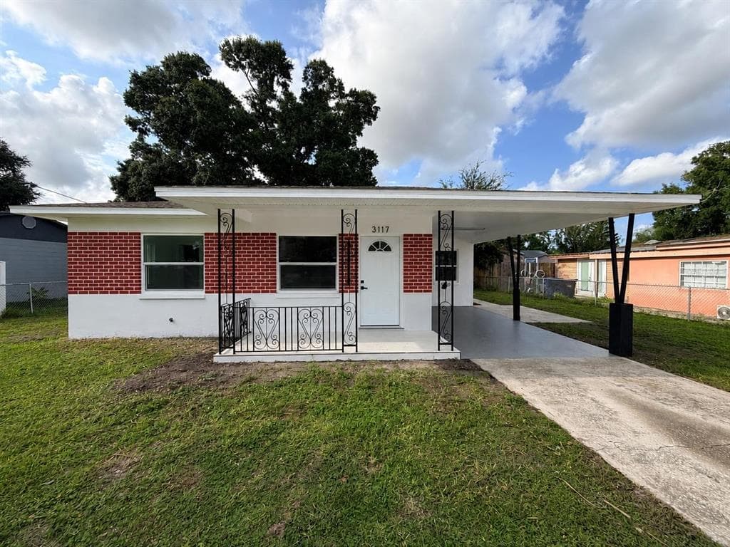 3117 W LEROY STREET, TAMPA, FL 33607