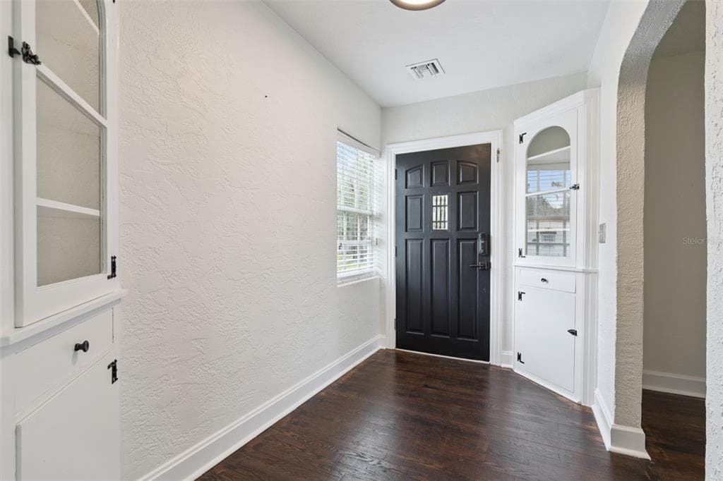 207 S SUMMERLIN AVENUE, SANFORD, FL 32771 — zdjęcie 4