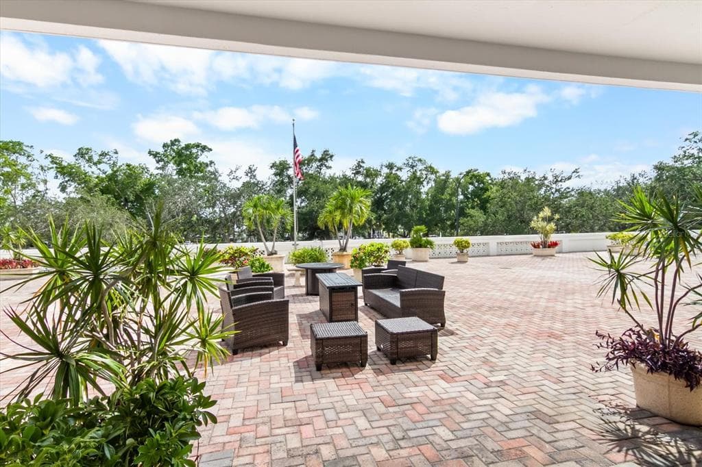 33 S GULFSTREAM AVENUE # 305, SARASOTA, FL 34236 — zdjęcie 3