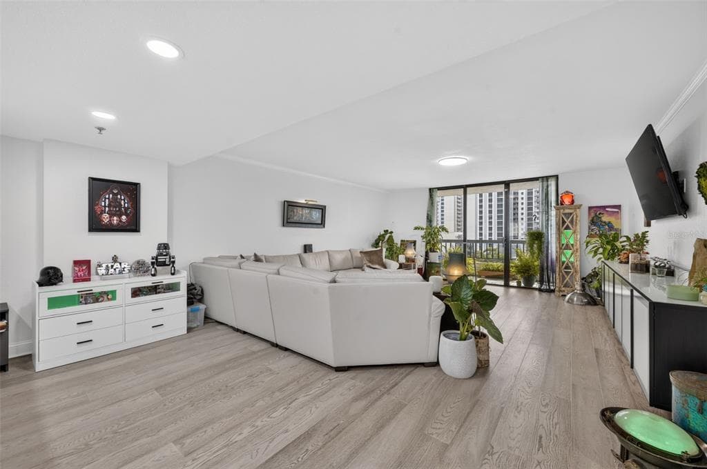 530 E CENTRAL BOULEVARD # 803, ORLANDO, FL 32801 — zdjęcie 4
