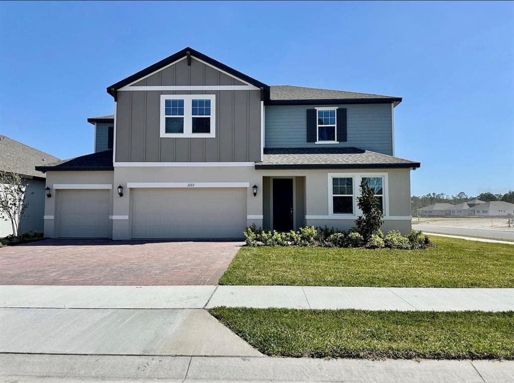 2122 DIVOT DRIVE, DAYTONA BEACH, FL 32124