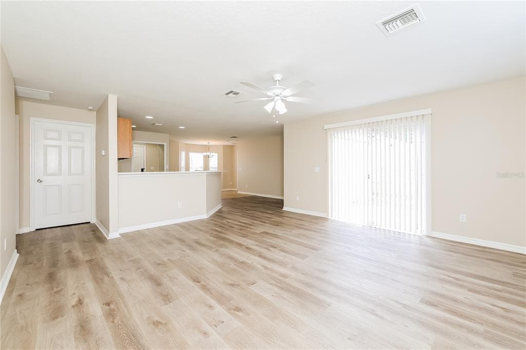 480 DANUBE DRIVE, POINCIANA, FL 34759 — zdjęcie 2