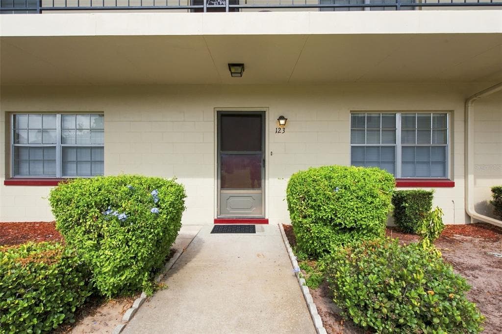 5505 HERNANDES DR # 123, ORLANDO, FL 32808 — zdjęcie 3