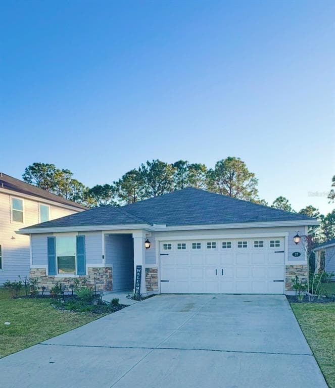 37 WILLOW STREET, PALM COAST, FL 32164