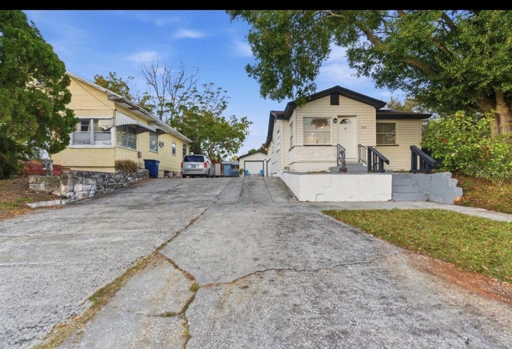 2717 W CHERRY STREET, TAMPA, FL 33607