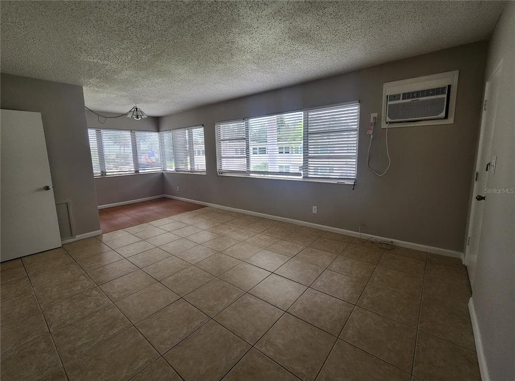 487 1ST STREET S # 205, ST PETERSBURG, FL 33701 — zdjęcie 4