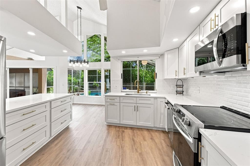 13513 WOODSIDE DRIVE, HUDSON, FL 34667 — zdjęcie 2